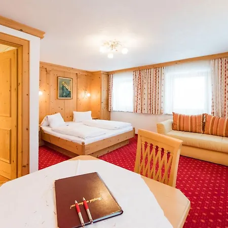 招待所 约翰内斯膳食公寓 4*